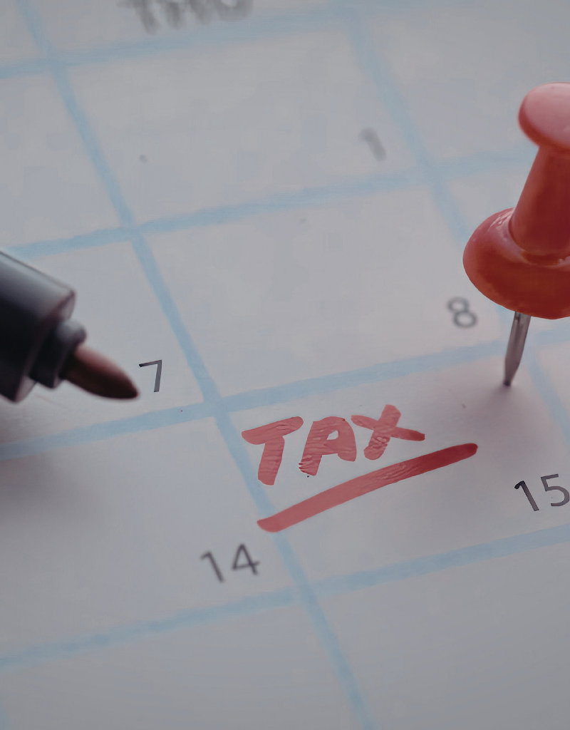 Calendrier avec mention TAX et date limite déclaration IFU 15 février entreprise